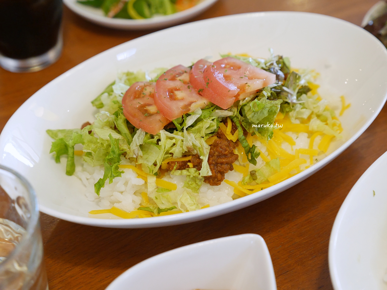【沖繩】Decker’s kitchen 在地人推薦的歐姆蛋塔可飯專門店，美國村餐廳推薦！ @Maruko(丸子)與美食有個約會