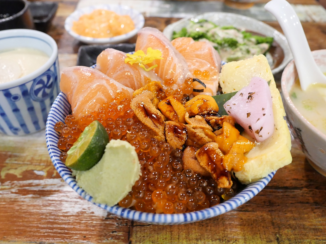 【永和美食】一樂漁場 滿滿好料海鮮丼專賣店,生魚丼、熟食丼、炙燒丼超過20種! @Maruko(丸子)與美食有個約會 【永和美食】一樂漁場 滿滿好料海鮮丼專賣店,生魚丼、熟食丼、炙燒丼超過20種! @Maruko(丸子)與美食有個約會