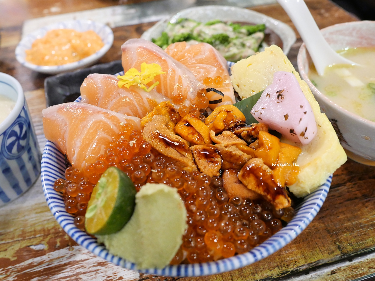 【永和美食】一樂漁場 滿滿好料海鮮丼專賣店,生魚丼、熟食丼、炙燒丼超過20種! @Maruko(丸子)與美食有個約會 【永和美食】一樂漁場 滿滿好料海鮮丼專賣店,生魚丼、熟食丼、炙燒丼超過20種! @Maruko(丸子)與美食有個約會