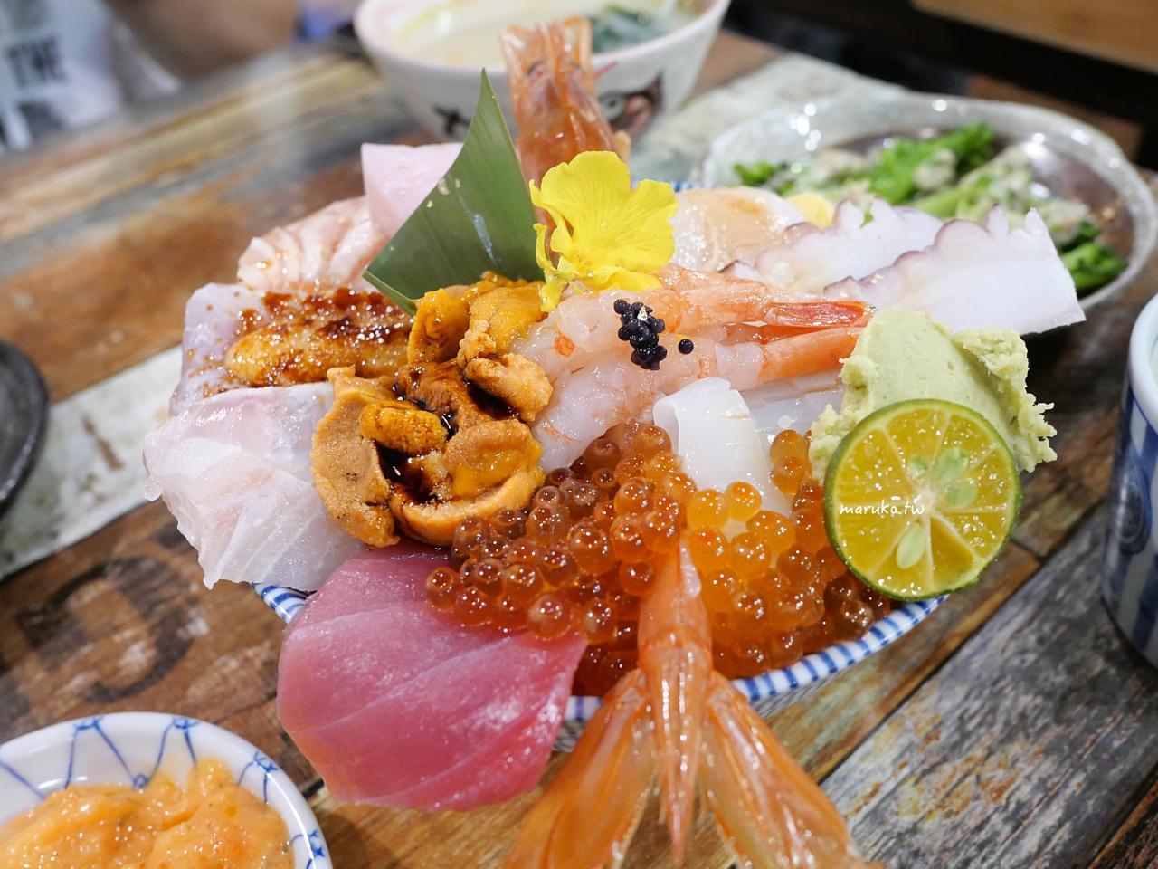 【永和美食】一樂漁場 滿滿好料海鮮丼專賣店,生魚丼、熟食丼、炙燒丼超過20種! @Maruko(丸子)與美食有個約會 【永和美食】一樂漁場 滿滿好料海鮮丼專賣店,生魚丼、熟食丼、炙燒丼超過20種! @Maruko(丸子)與美食有個約會