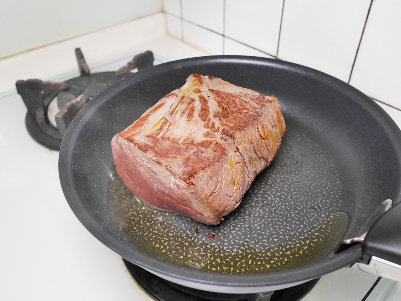 【食譜】威靈頓牛排 英式派皮填肉經典西式料理,家庭版烤箱做法! @Maruko(丸子)與美食有個約會 【食譜】威靈頓牛排 英式派皮填肉經典西式料理,家庭版烤箱做法! @Maruko(丸子)與美食有個約會