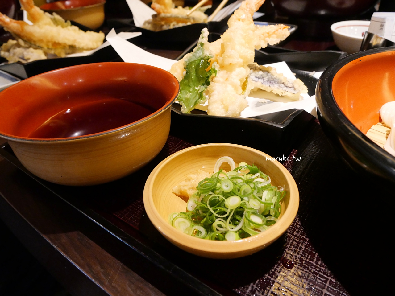 【京都嵐山美食】嵐山うどん|手擀自家製烏龍麵、附中文菜單!嵯峨嵐山站必吃推薦 @Maruko(丸子)與美食有個約會 【京都嵐山美食】嵐山うどん|手擀自家製烏龍麵、附中文菜單!嵯峨嵐山站必吃推薦 @Maruko(丸子)與美食有個約會