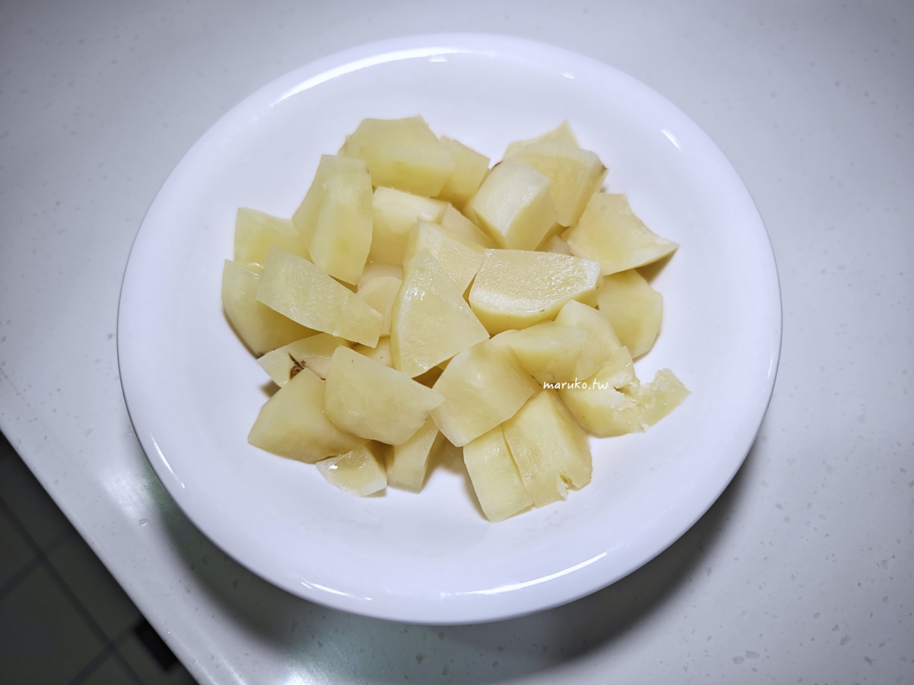 【食譜】焗烤咖哩雞肉馬鈴薯 有飽足感又能滿足口腹之慾的減糖料理! @Maruko(丸子)與美食有個約會 【食譜】焗烤咖哩雞肉馬鈴薯 有飽足感又能滿足口腹之慾的減糖料理! @Maruko(丸子)與美食有個約會