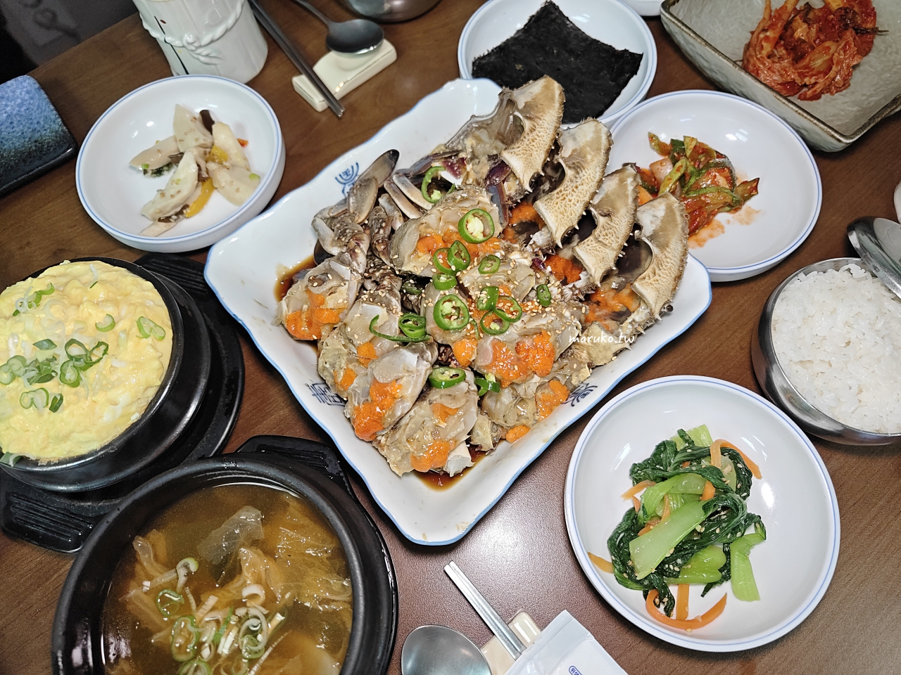 【首爾】真味 (진미식당) 連續6年獲得米其林推薦美味醬蟹，這樣訂才吃得到！ @Maruko(丸子)與美食有個約會