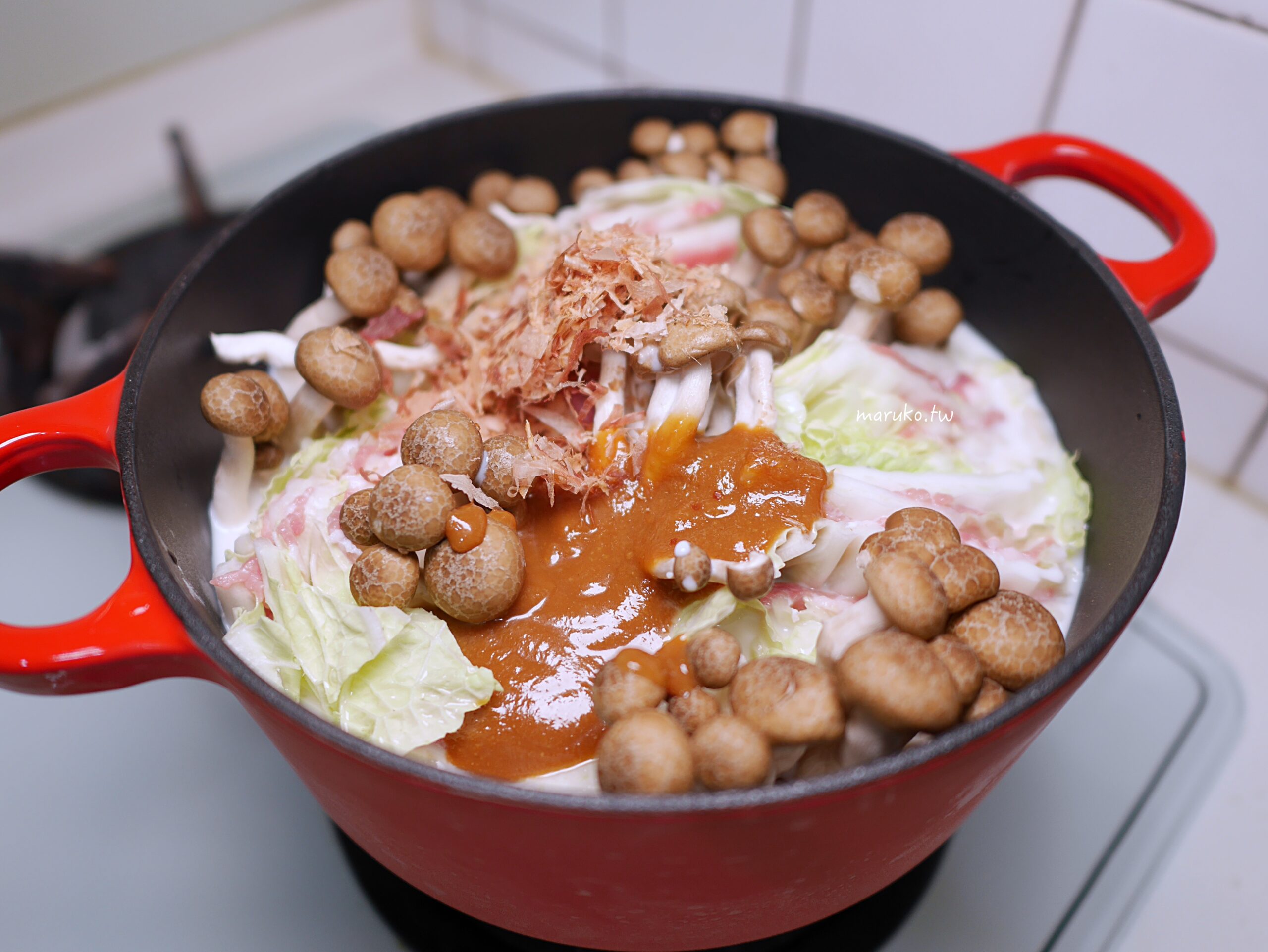 火鍋食譜「千層白菜豬肉鍋」豆漿再利用,味噌豆乳鍋這樣吃更有飽足感! @Maruko(丸子)與美食有個約會