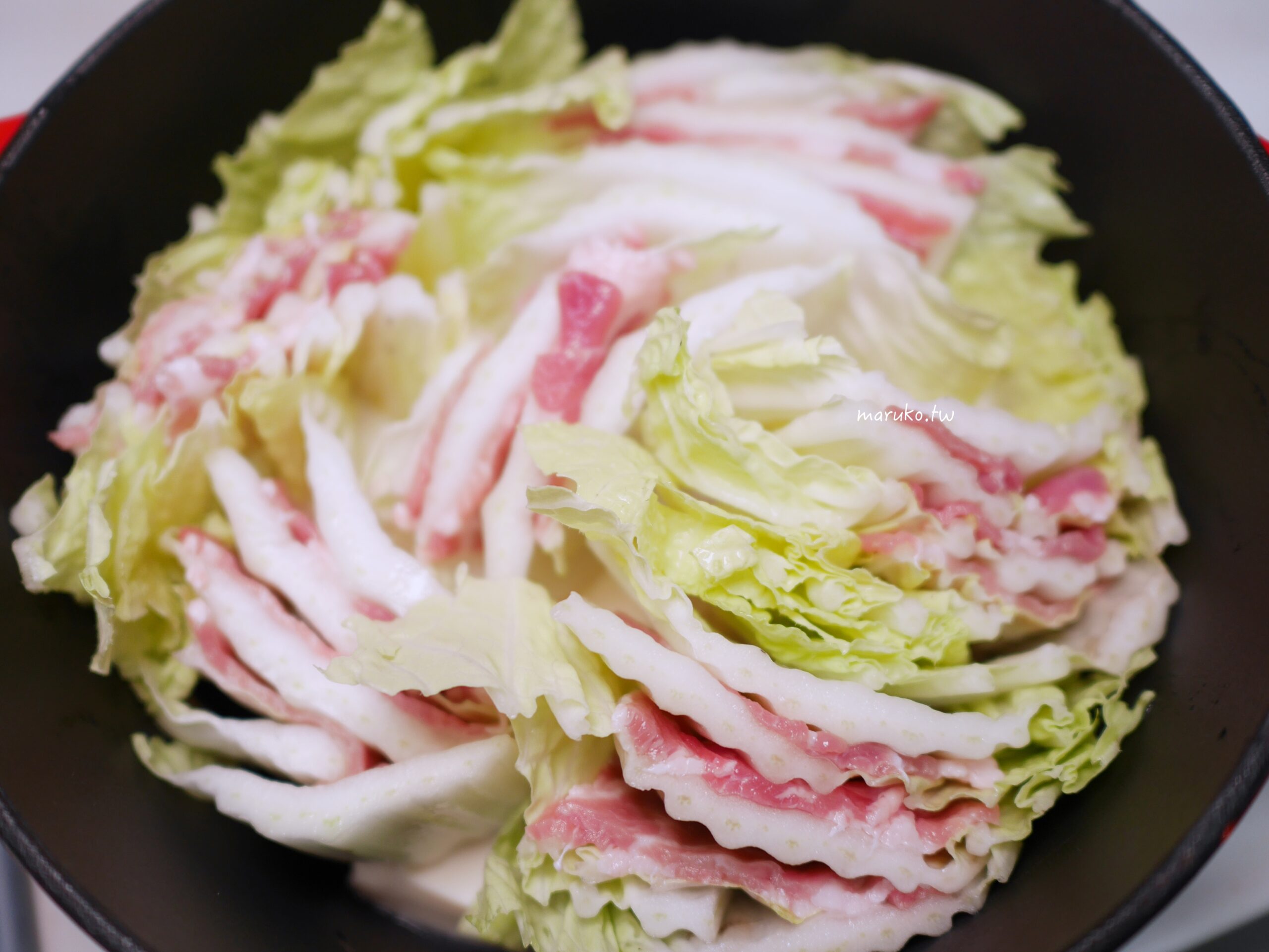 火鍋食譜「千層白菜豬肉鍋」豆漿再利用,味噌豆乳鍋這樣吃更有飽足感! @Maruko(丸子)與美食有個約會 火鍋食譜「千層白菜豬肉鍋」豆漿再利用,味噌豆乳鍋這樣吃更有飽足感! @Maruko(丸子)與美食有個約會