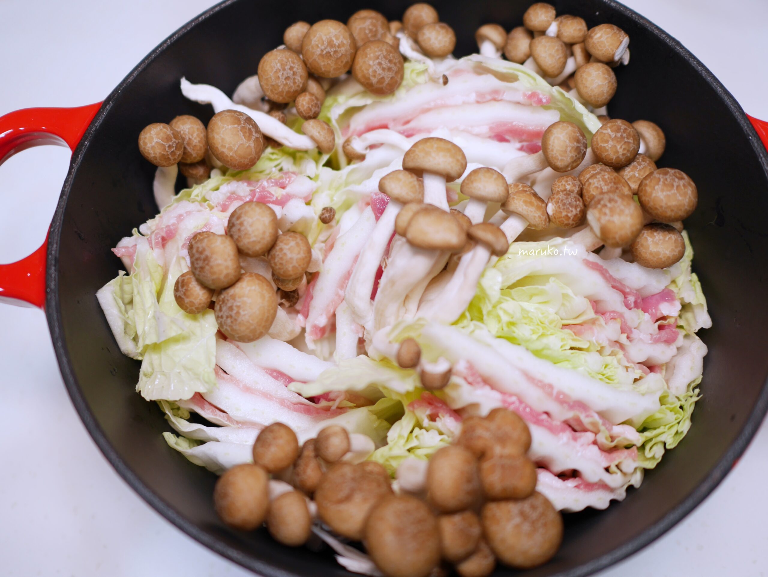 火鍋食譜「千層白菜豬肉鍋」豆漿再利用,味噌豆乳鍋這樣吃更有飽足感! @Maruko(丸子)與美食有個約會 火鍋食譜「千層白菜豬肉鍋」豆漿再利用,味噌豆乳鍋這樣吃更有飽足感! @Maruko(丸子)與美食有個約會