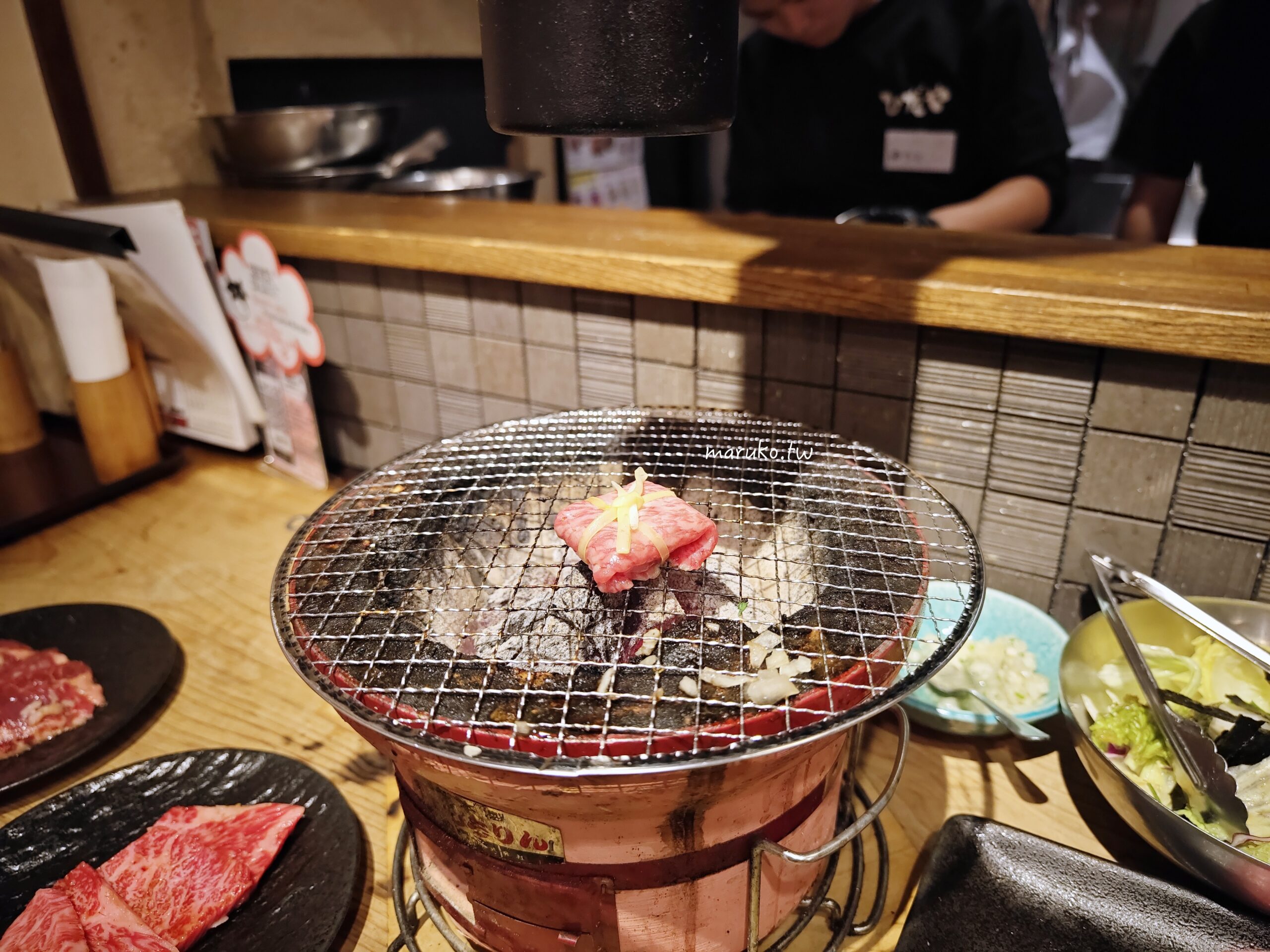 【日本岡山】焼肉ひだや(燒肉日田屋) 七輪炭火燒烤厚切黑毛和牛，外國客人友善餐廳推薦！ @Maruko(丸子)與美食有個約會