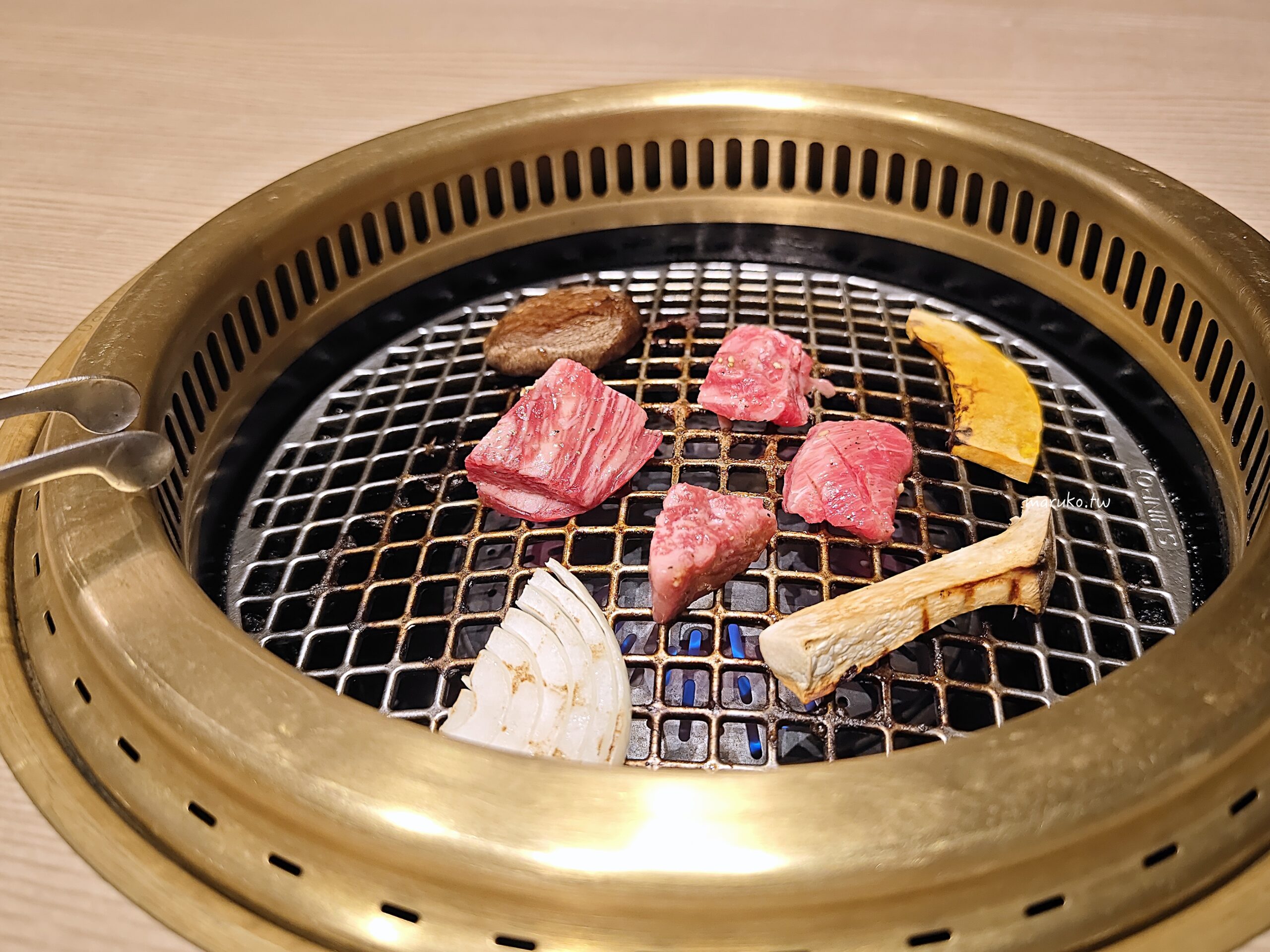 【札幌】肉割烹田村 來自網走人氣燒肉 知床雞肉、道產豬肉,一個人也可以吃的和牛燒肉餐廳! @Maruko(丸子)與美食有個約會 【札幌】肉割烹田村 來自網走人氣燒肉 知床雞肉、道產豬肉,一個人也可以吃的和牛燒肉餐廳! @Maruko(丸子)與美食有個約會