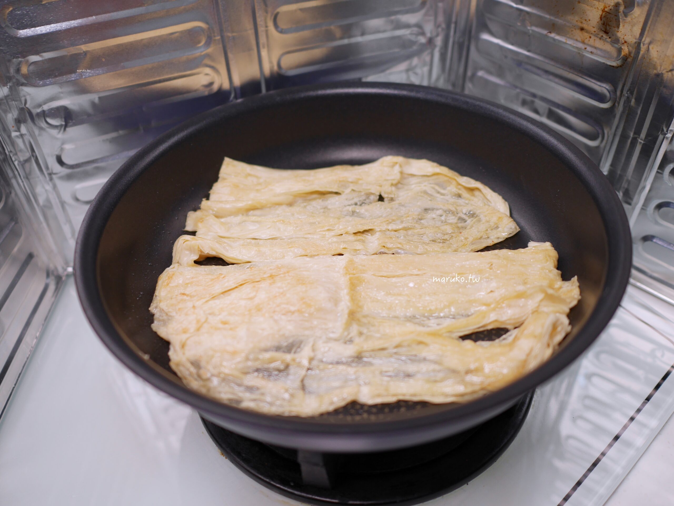 【減醣食譜】泡菜豆皮蛋餅：免揉麵糰！低碳高蛋白早餐簡單做 @Maruko(丸子)與美食有個約會