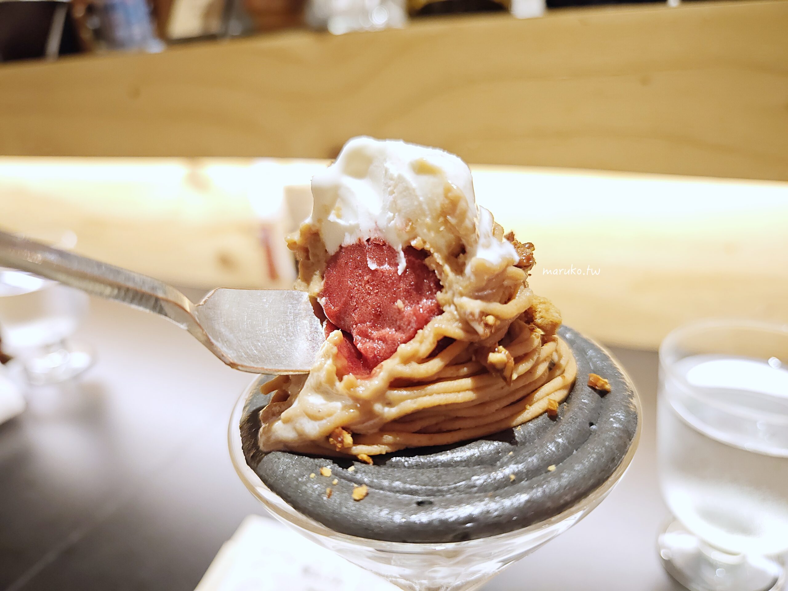 【札幌】夜パフェ専門店ななかま堂 夜晚的聖代結合清酒與聖代的甜點店，薄野站週邊推薦！ @Maruko(丸子)與美食有個約會
