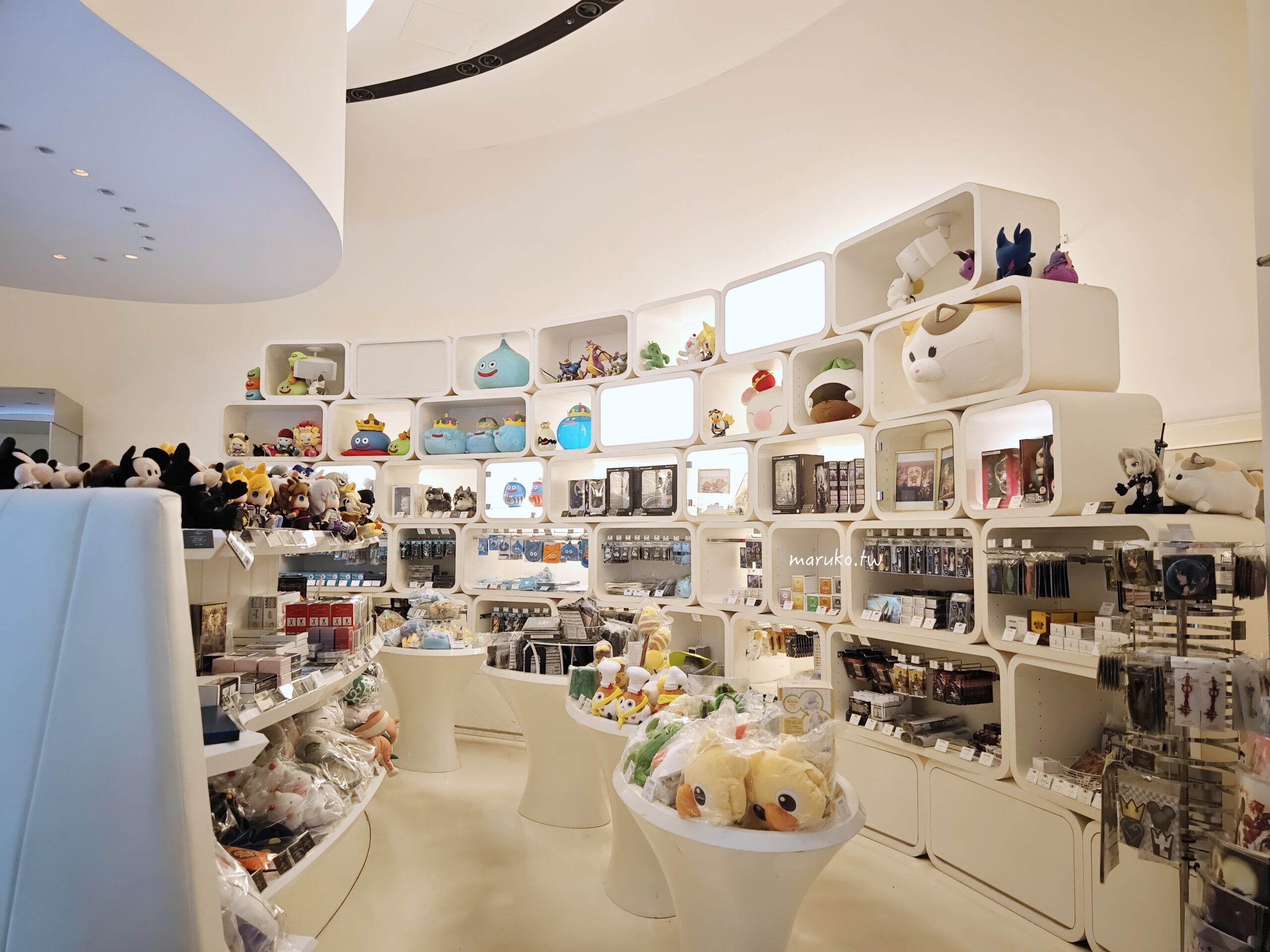 【東京購物】Square Enix Cafe 勇者鬥惡龍史萊姆主題餐廳、週邊商品一次看，動漫迷的天堂秋葉原！ @Maruko(丸子)與美食有個約會