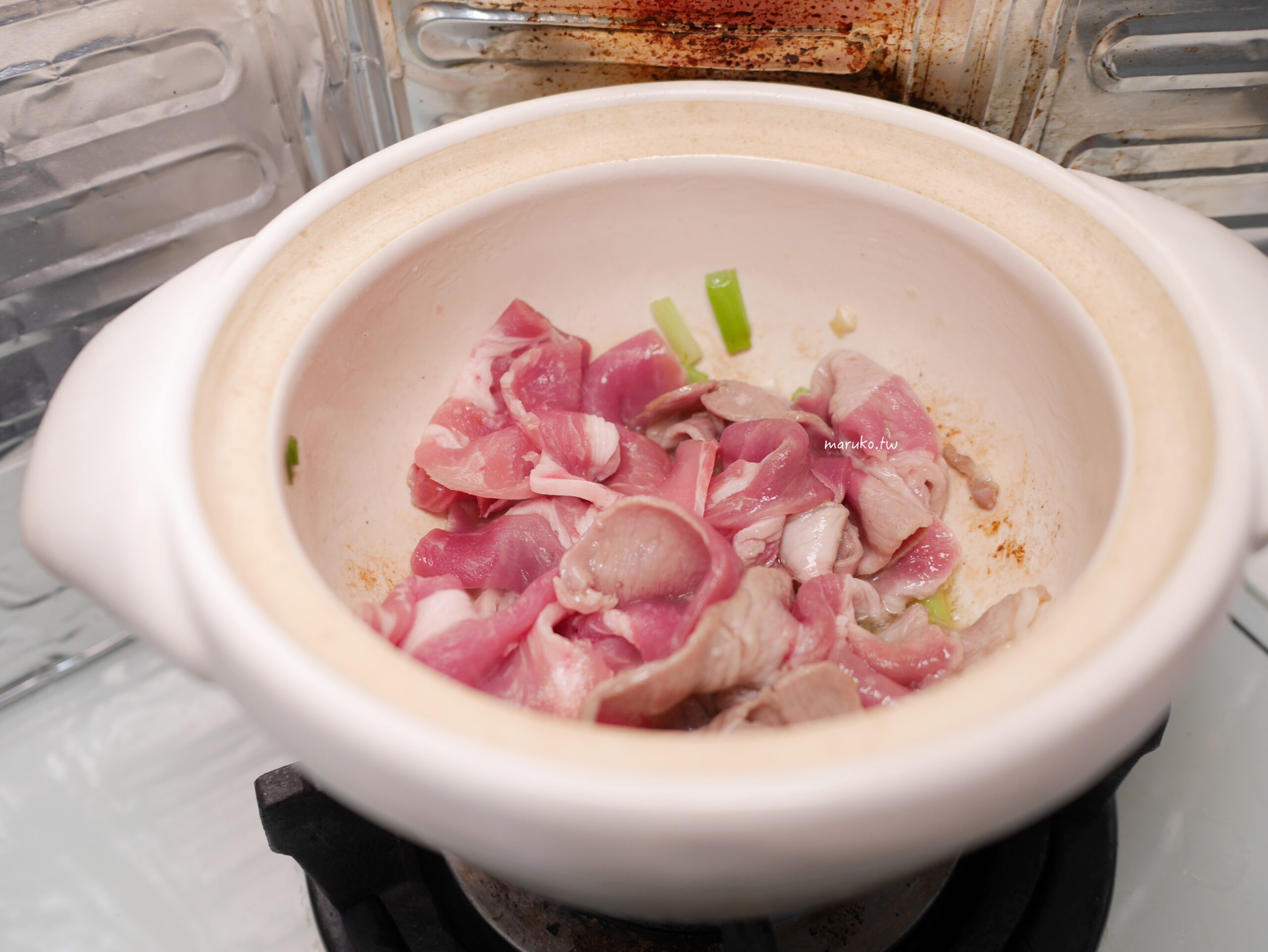 【食譜】自製沙茶火鍋湯底超簡單！公開完美湯底比例與爆香技巧，零失敗一鍋到底濃郁上桌 @Maruko(丸子)與美食有個約會