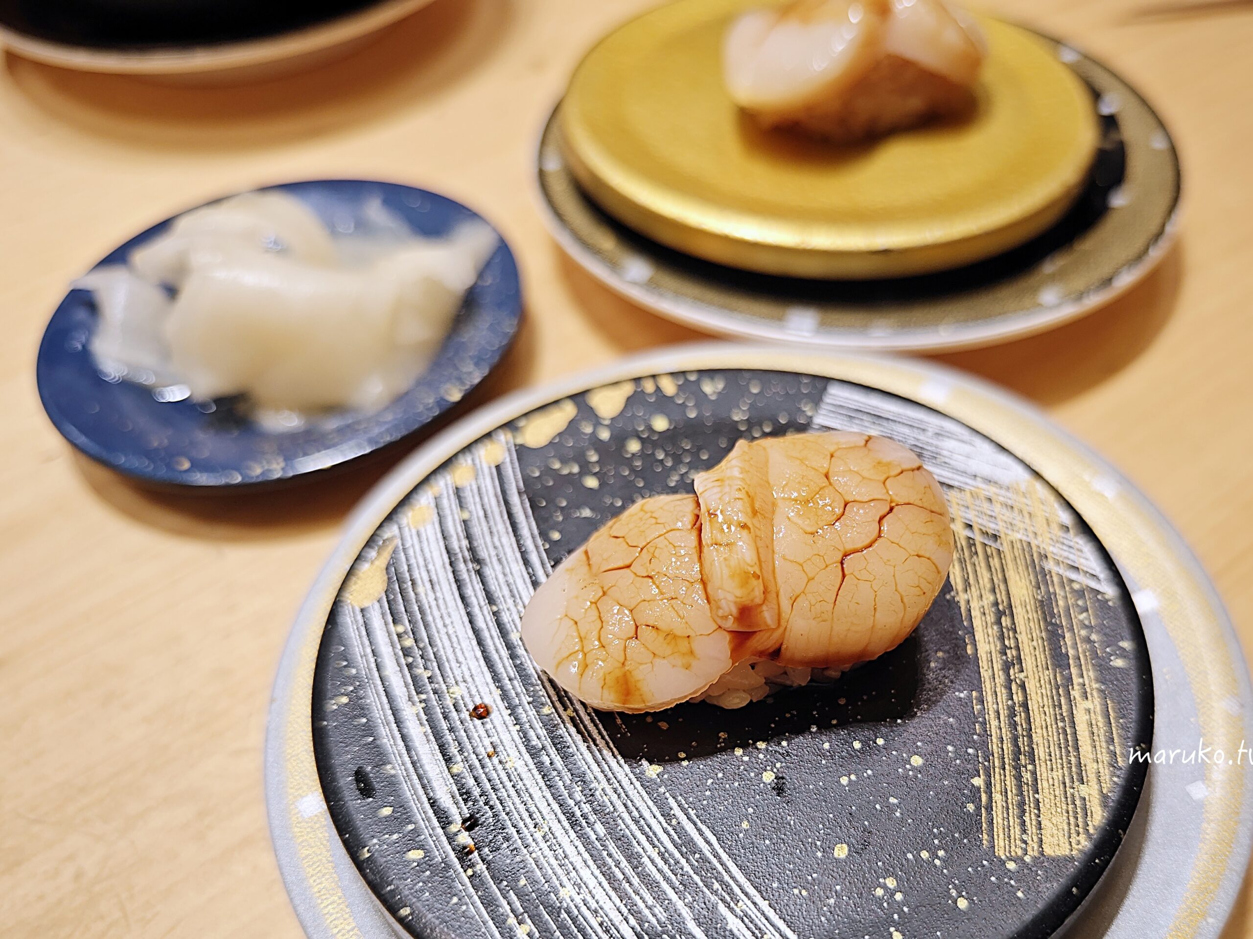 【東京】廻転鮨銀座おのでら本店  銀座分店連續4年獲得米其林二星高級壽司，表參道店迴轉壽司價格更親民！ @Maruko(丸子)與美食有個約會