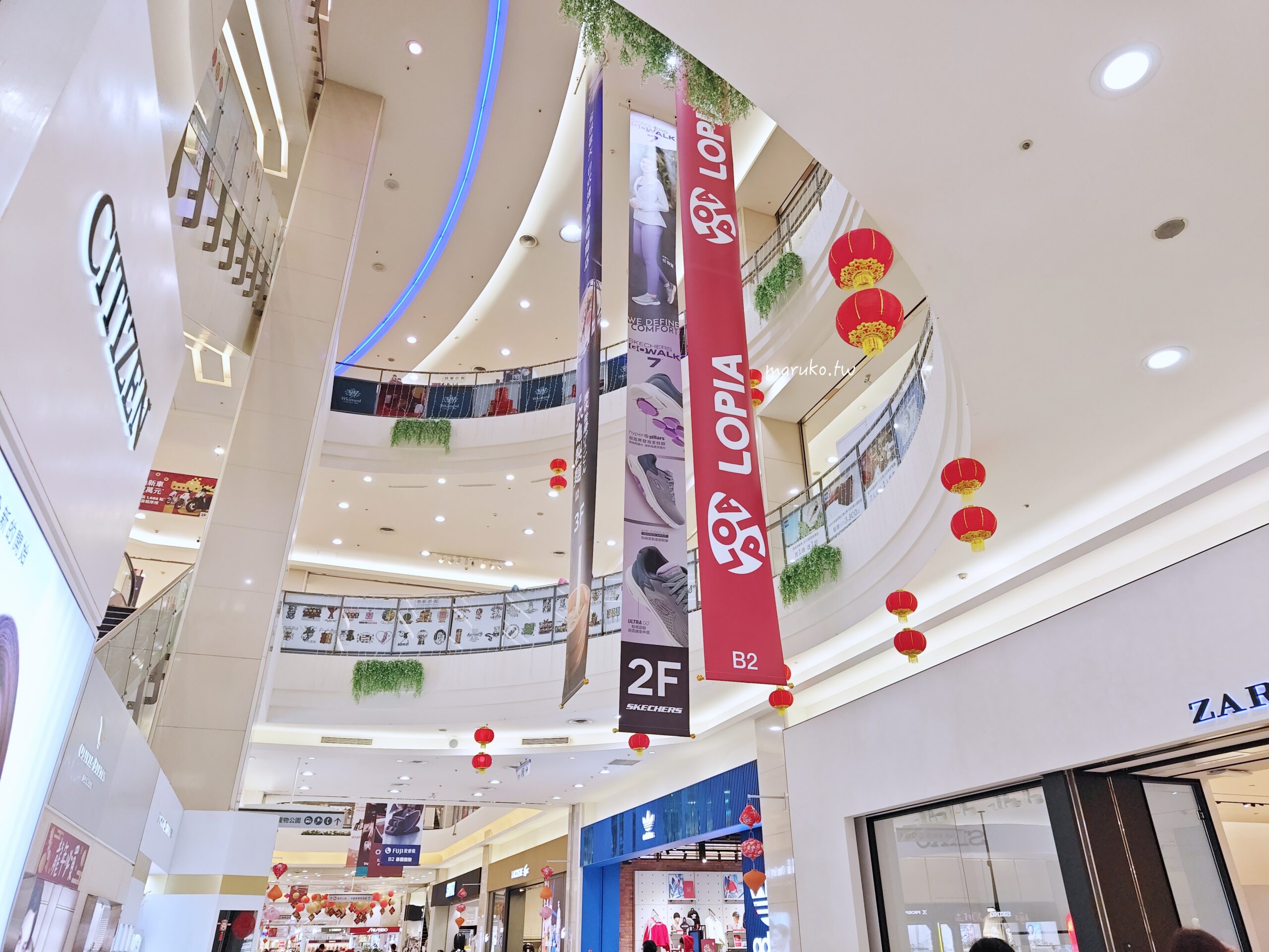 【中和環球】LOPIA 日本超市必買清單：巨無霸壽司、現煎和牛試吃實測！號稱「日本版好市多」真的划算嗎？ @Maruko(丸子)與美食有個約會