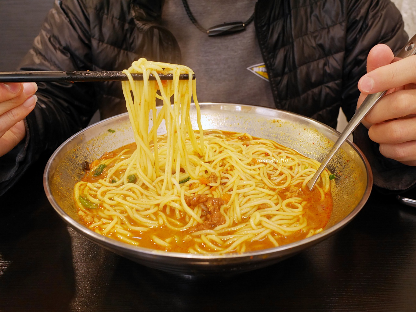 【台北美食】徐淮米線館 陝西特色肉夾饃、現做米線，徐淮人家再開經典小吃！ @Maruko(丸子)與美食有個約會