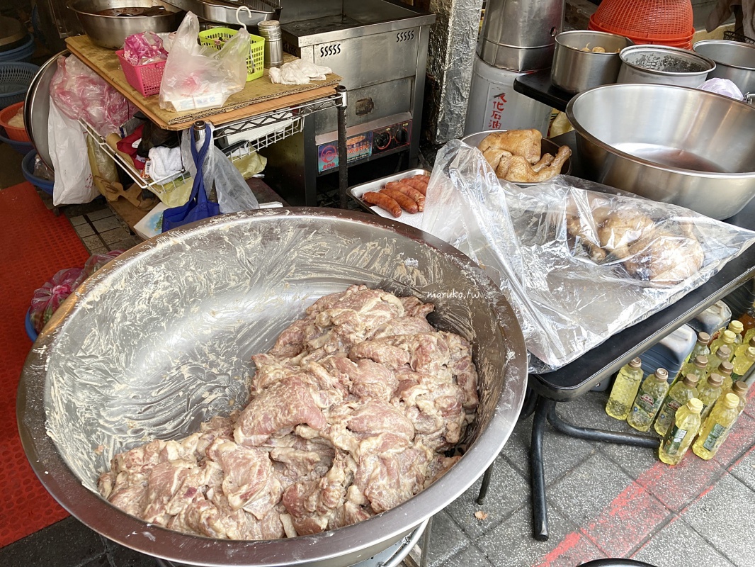 【華西街美食】馬家莊便當：熱賣50年在地老店，招牌現炸雞腿必吃！ @Maruko(丸子)與美食有個約會