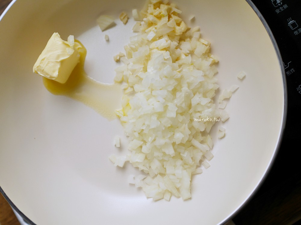 【食譜】奶油咖哩蝦 和風洋食醬汁一鍋到底就入味，平底鍋做法分享！ @Maruko(丸子)與美食有個約會