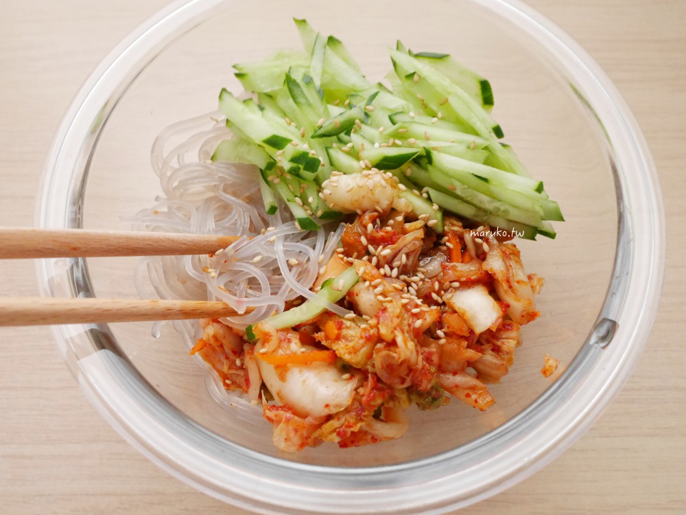 【食譜】韓式泡菜涼拌冬粉做法！10分鐘消暑低卡懶人料理 @Maruko(丸子)與美食有個約會