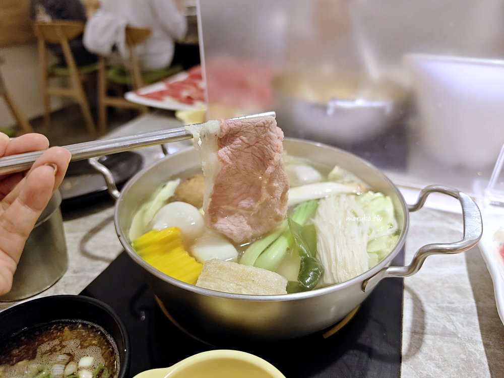 台北｜1+1鍋物 肉品與海鮮一次二種滿足 東區平價個人涮涮鍋推薦！ @Maruko(丸子)與美食有個約會