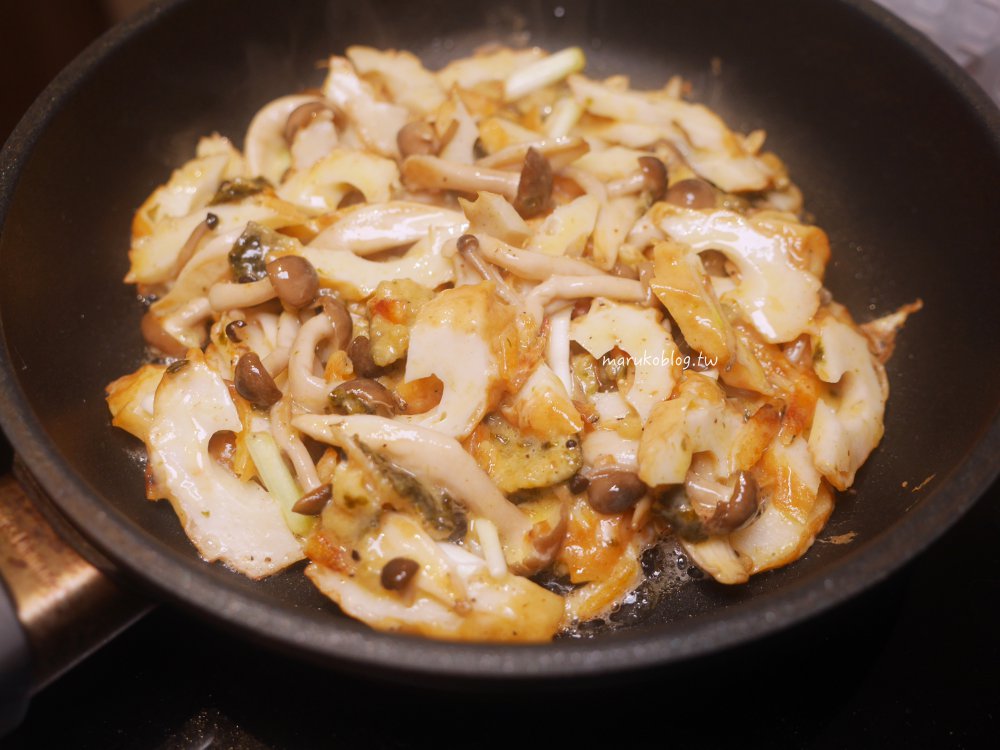 食譜「竹輪野菇蔬菜煎餅」三樣食材在家簡單做香脆日式煎餅麵糊 @Maruko(丸子)與美食有個約會 食譜「竹輪野菇蔬菜煎餅」三樣食材在家簡單做香脆日式煎餅麵糊 @Maruko(丸子)與美食有個約會