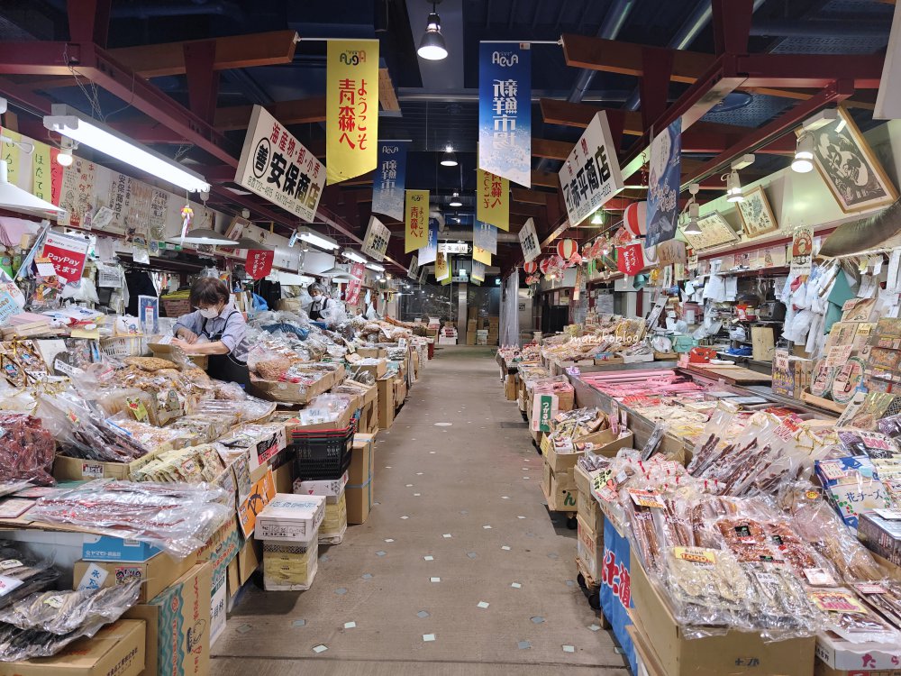 【青森美食】古川市場青森魚菜市場早餐|30間攤販任你挑,自助海鮮丼飯超人氣 @Maruko(丸子)與美食有個約會 【青森美食】古川市場青森魚菜市場早餐|30間攤販任你挑,自助海鮮丼飯超人氣 @Maruko(丸子)與美食有個約會