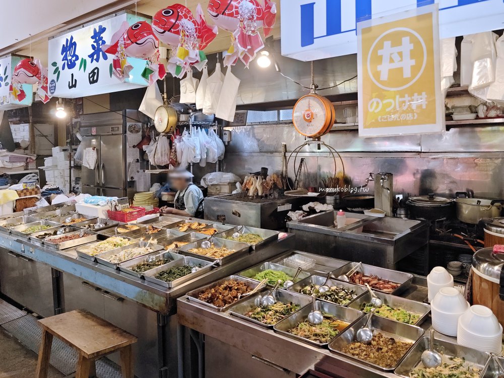 【青森美食】古川市場青森魚菜市場早餐|30間攤販任你挑,自助海鮮丼飯超人氣 @Maruko(丸子)與美食有個約會 【青森美食】古川市場青森魚菜市場早餐|30間攤販任你挑,自助海鮮丼飯超人氣 @Maruko(丸子)與美食有個約會