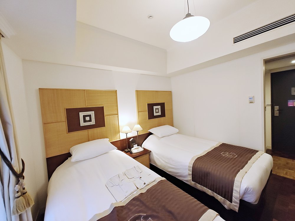【福岡天神住宿推薦】福岡蒙特利酒店｜大浴場！渡邊通站2分鐘，31㎡大空間行李箱全開 @Maruko(丸子)與美食有個約會