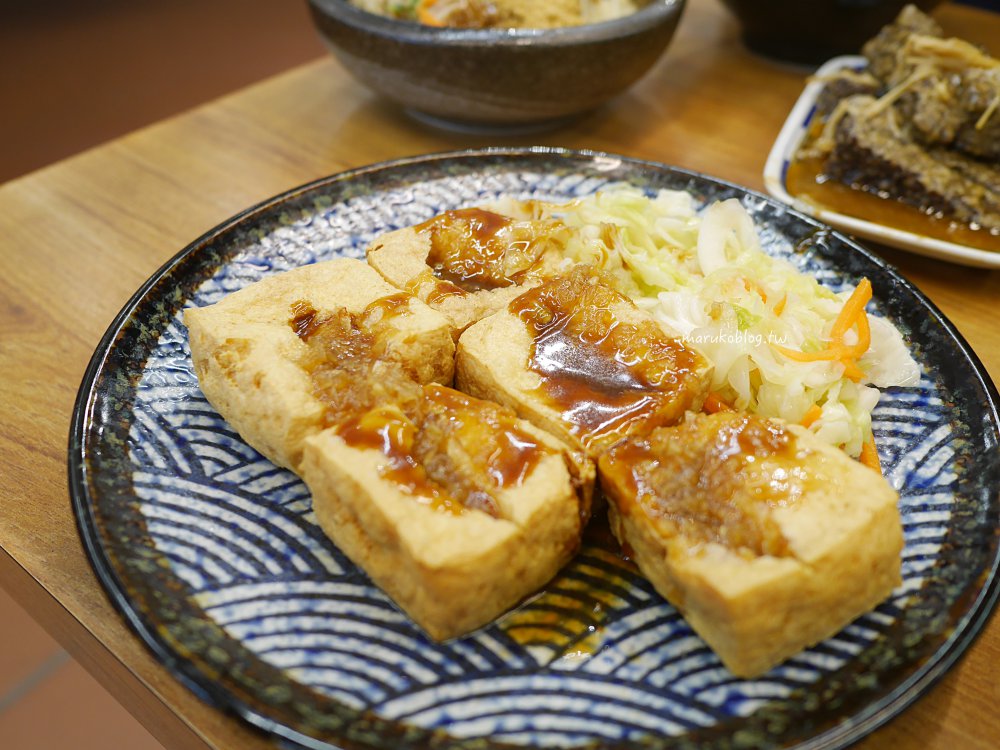 【板橋美食】陳新抄手｜30年老字號麻醬抄手、港式炸臭豆腐在地人也推薦 @Maruko(丸子)與美食有個約會