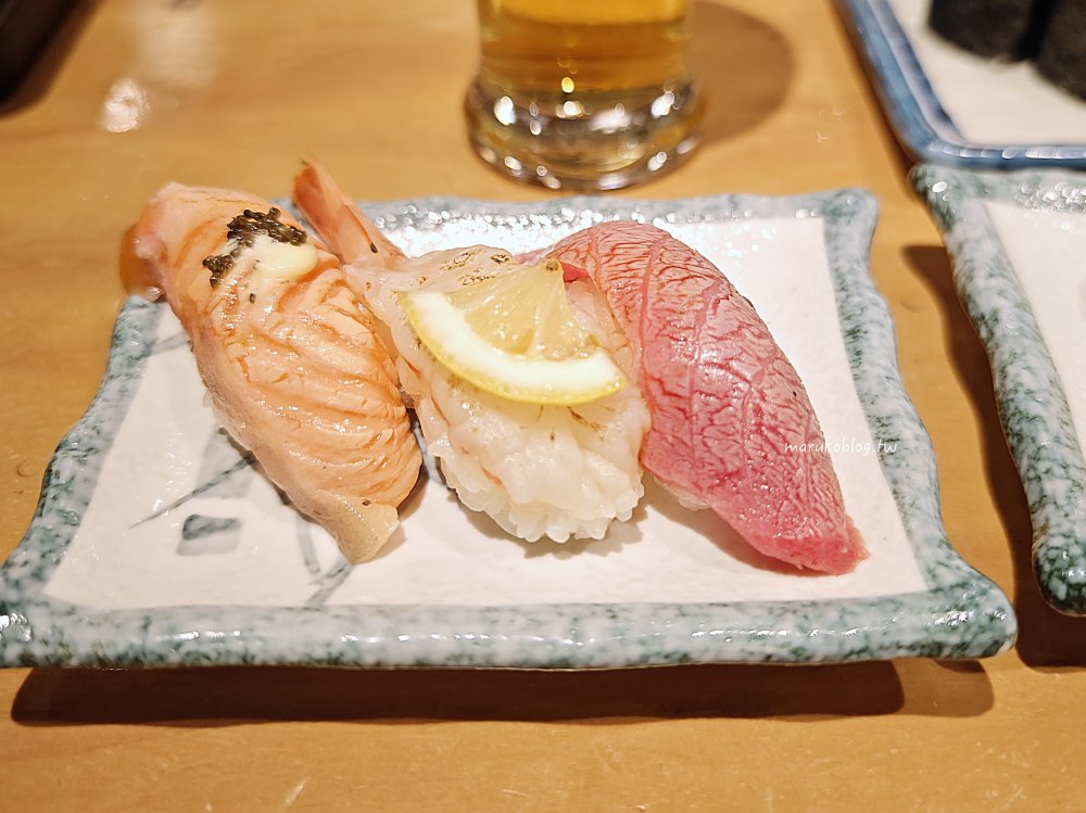 【福岡美食】大阪爆紅名店「すし酒場さしす」壽司酒場，必吃超浮誇爆量鮭魚卵豪華捲！ @Maruko(丸子)與美食有個約會