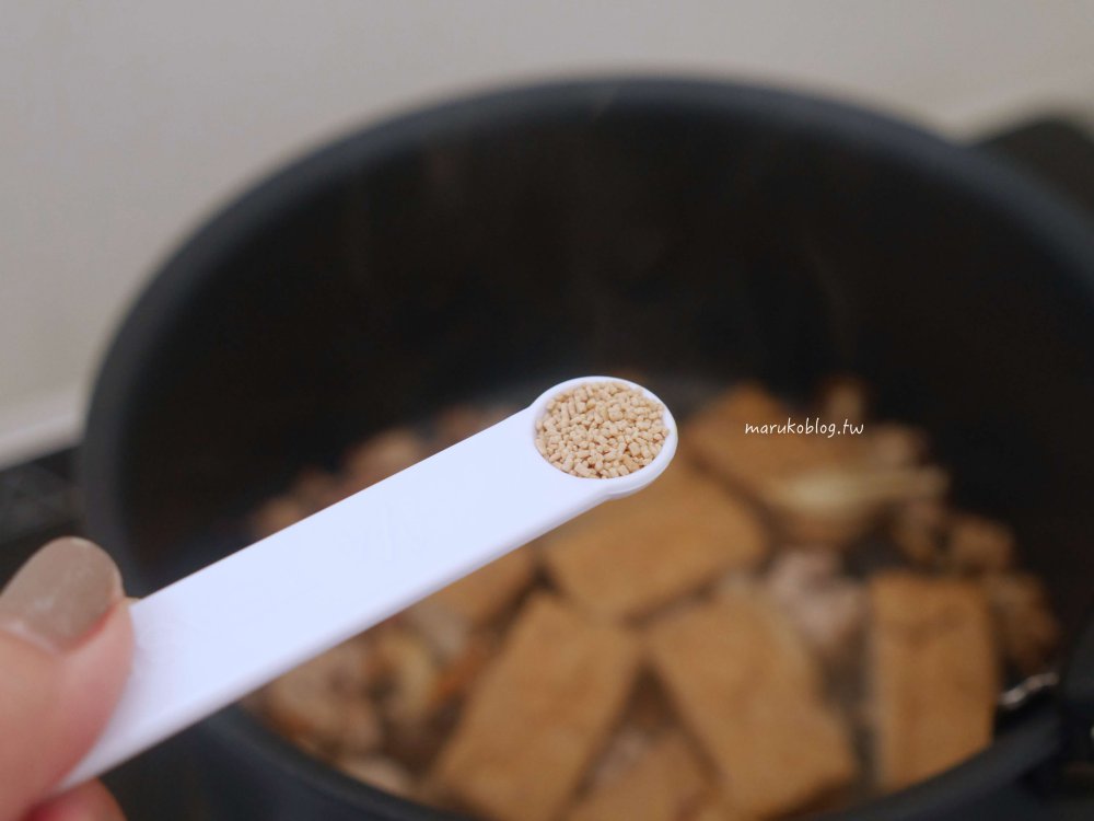 菠菜食譜「菠菜油豆腐燴絞肉」一鍋到底簡單快速入味跟著做 @Maruko(丸子)與美食有個約會