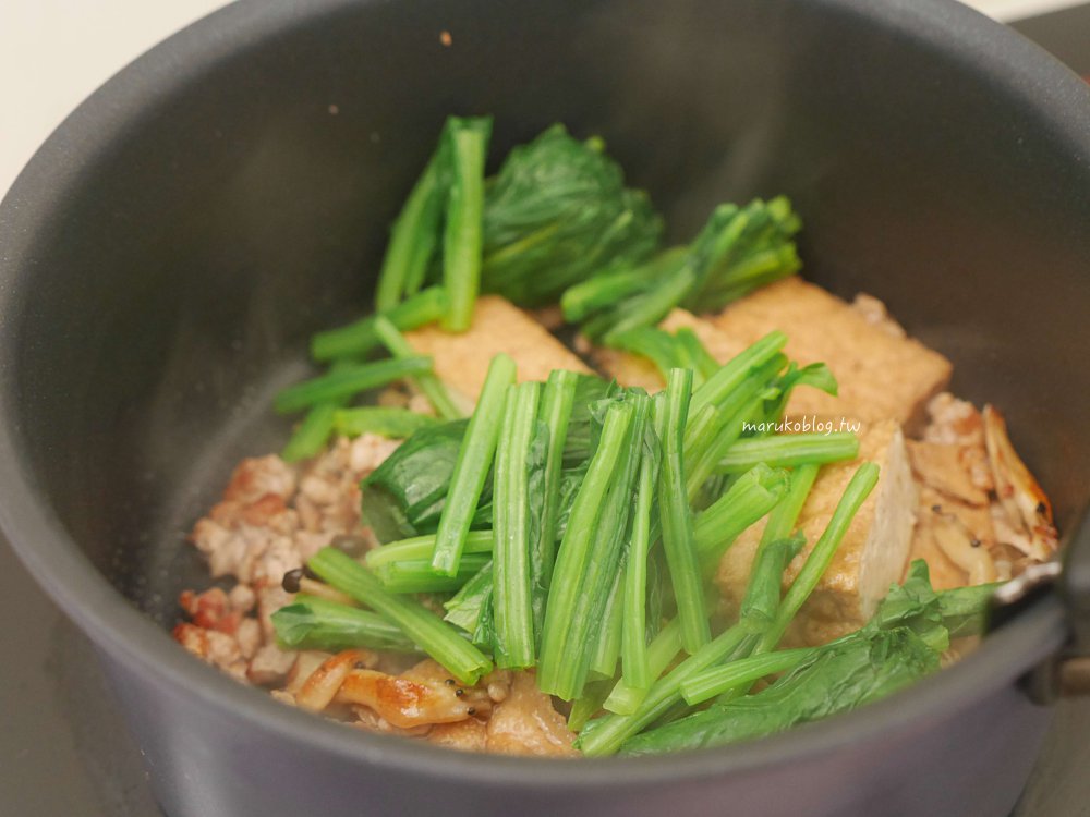 菠菜食譜「菠菜油豆腐燴絞肉」一鍋到底簡單快速入味跟著做 @Maruko(丸子)與美食有個約會