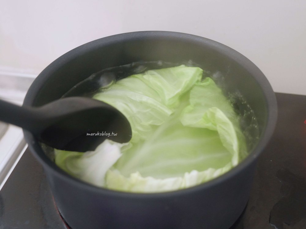 食譜「高麗菜捲」煮湯燉菜必備，二步驟完成高麗菜蔬菜捲 @Maruko(丸子)與美食有個約會