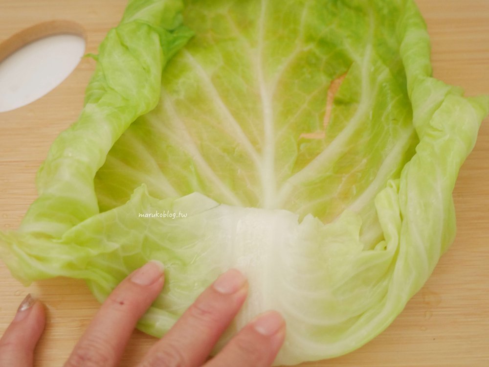 食譜「高麗菜捲」煮湯燉菜必備，二步驟完成高麗菜蔬菜捲 @Maruko(丸子)與美食有個約會