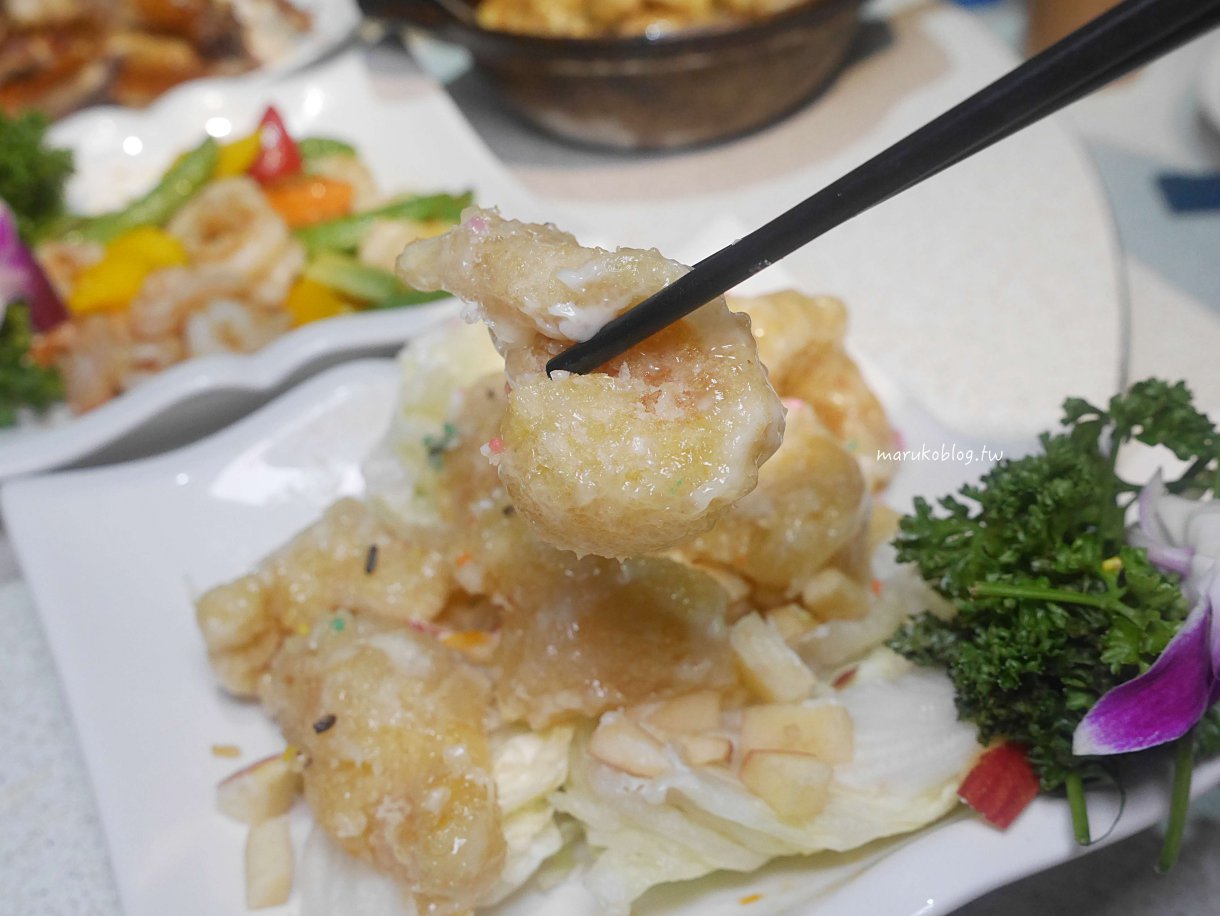 新店美食「宸軒園粵菜海鮮」在地人最愛港式蒸籠點心,必點脆皮雞、金沙子排經濟實惠道道港味十足 @Maruko(丸子)與美食有個約會 新店美食「宸軒園粵菜海鮮」在地人最愛港式蒸籠點心,必點脆皮雞、金沙子排經濟實惠道道港味十足 @Maruko(丸子)與美食有個約會