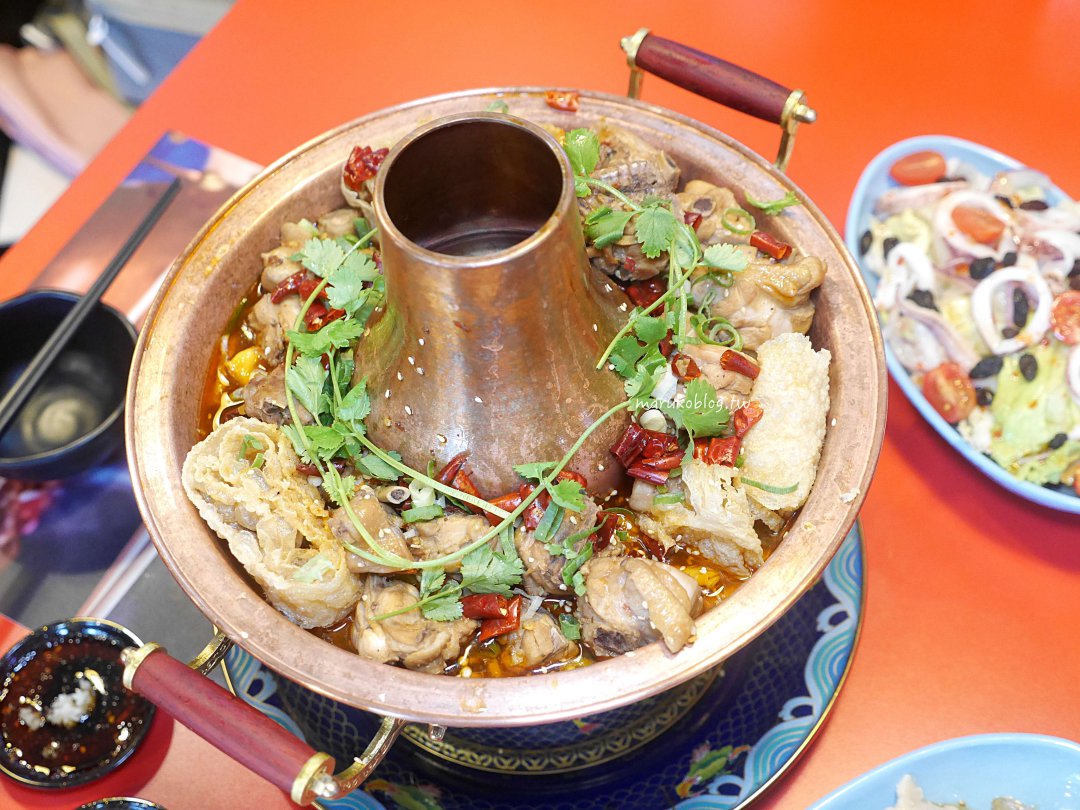 屏東美食「錄鼎記酸菜魚」首創一個人也能吃酸菜魚，麻辣火鍋雞肉山更夠味 @Maruko(丸子)與美食有個約會