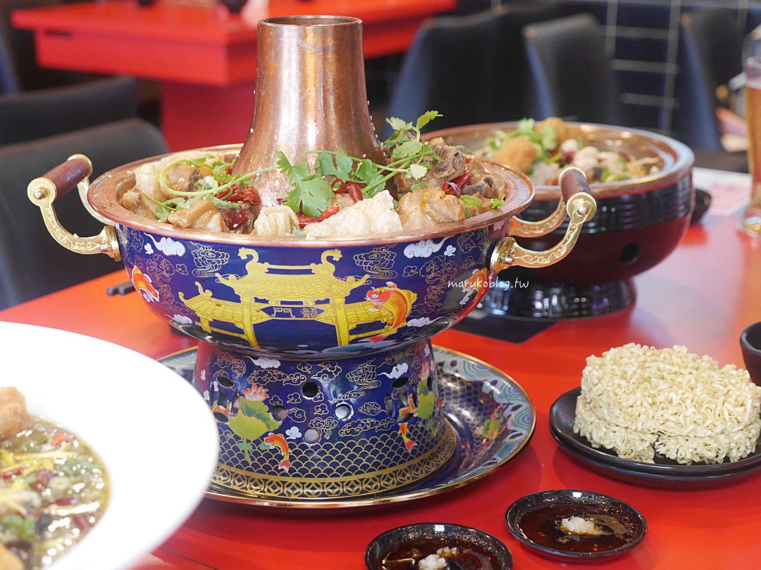 屏東美食「錄鼎記酸菜魚」首創一個人也能吃酸菜魚，麻辣火鍋雞肉山更夠味 @Maruko(丸子)與美食有個約會