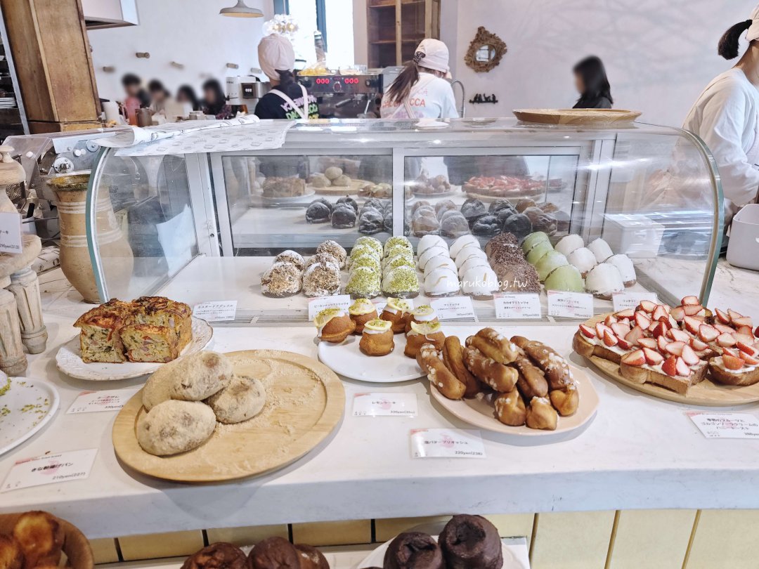 【福岡早餐推薦】DACOMECCA:博多車站超人氣排隊麵包店!必吃爆餡炭火烤香腸酸種麵包 @Maruko(丸子)與美食有個約會 【福岡早餐推薦】DACOMECCA:博多車站超人氣排隊麵包店!必吃爆餡炭火烤香腸酸種麵包 @Maruko(丸子)與美食有個約會