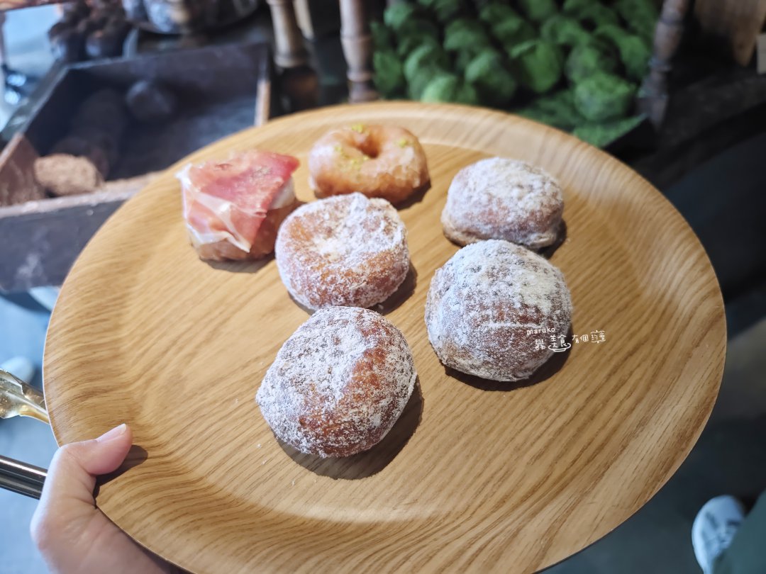 福岡美食「i’m donut 福岡」紅到東京福岡發跡麵包店必買招牌生甜甜圈 @Maruko(丸子)與美食有個約會