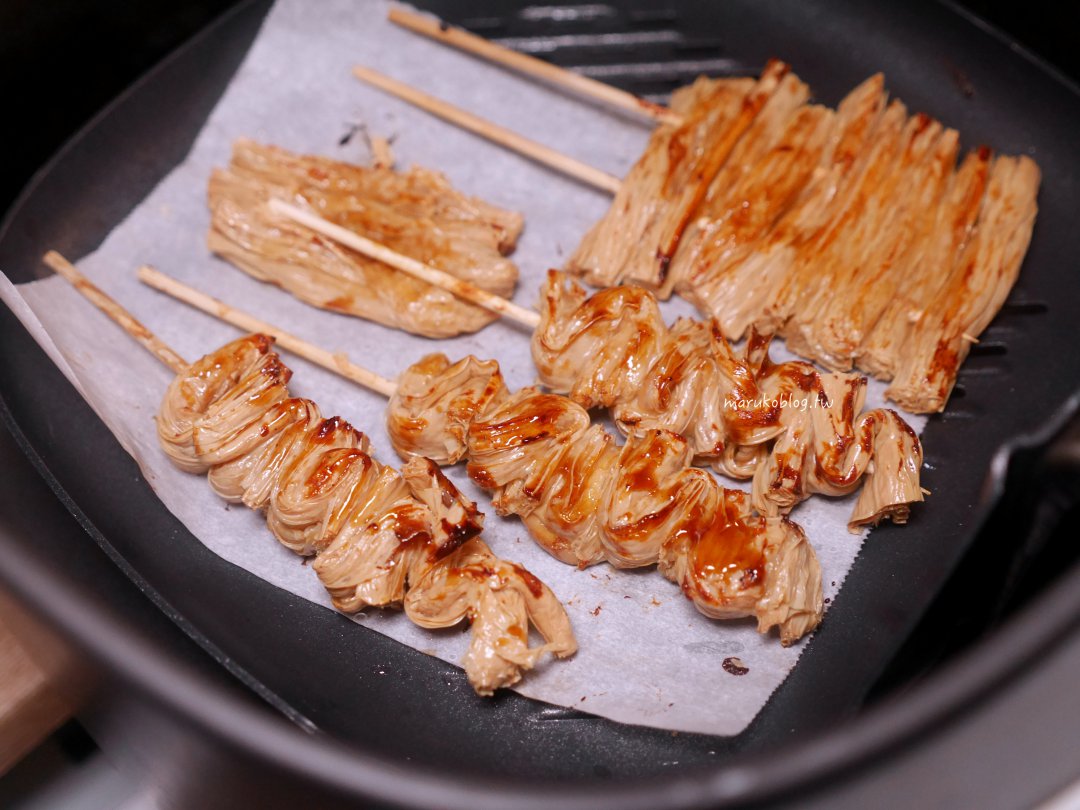 免油炸!自己做宵夜必備「醬燒烤豆皮串」簡單10分鐘上菜氣炸鍋食譜跟著做 @Maruko(丸子)與美食有個約會 免油炸!自己做宵夜必備「醬燒烤豆皮串」簡單10分鐘上菜氣炸鍋食譜跟著做 @Maruko(丸子)與美食有個約會