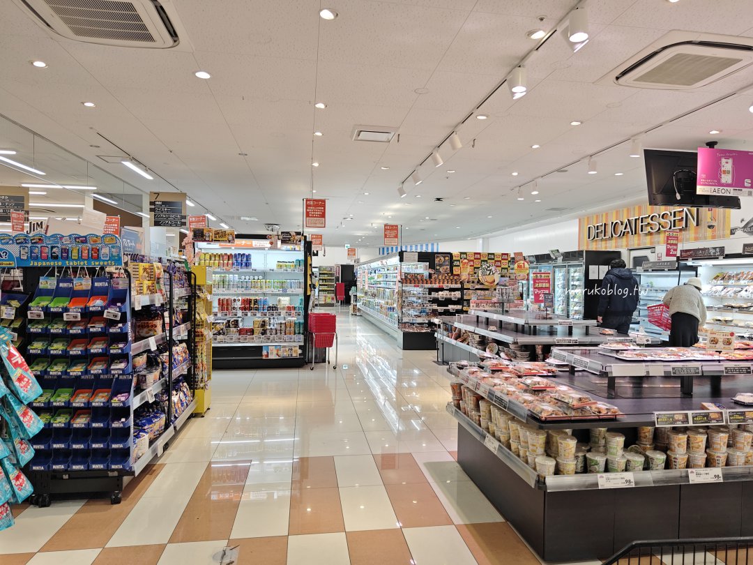 福岡24小時超市推薦|MaxValu Express 博多祇園店:九州甘王草莓、半額便當、伴手禮通通有! @Maruko(丸子)與美食有個約會 福岡24小時超市推薦|MaxValu Express 博多祇園店:九州甘王草莓、半額便當、伴手禮通通有! @Maruko(丸子)與美食有個約會