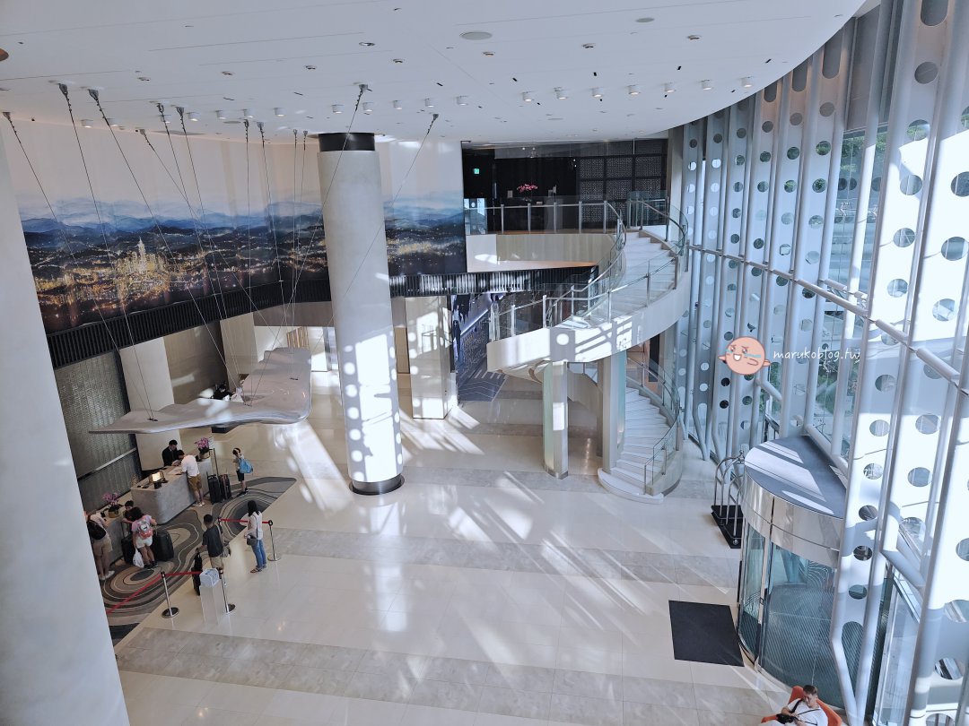 【桃園凱悅酒店】桃園機場旁住宿推薦｜跑道景觀房、機場接駁、早班機首選 @Maruko(丸子)與美食有個約會