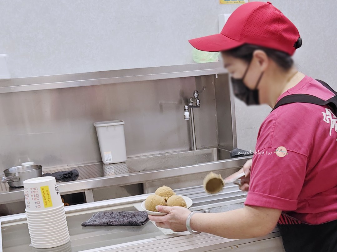 【新莊劉家豆花】手工砂糖冰+黑糖綿綿冰三球超澎湃|在地人氣甜品 @Maruko(丸子)與美食有個約會 【新莊劉家豆花】手工砂糖冰+黑糖綿綿冰三球超澎湃|在地人氣甜品 @Maruko(丸子)與美食有個約會