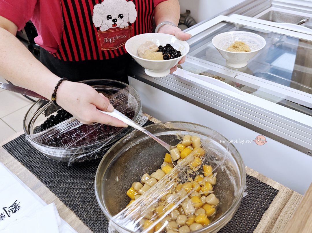 【新莊劉家豆花】手工砂糖冰+黑糖綿綿冰三球超澎湃|在地人氣甜品 @Maruko(丸子)與美食有個約會 【新莊劉家豆花】手工砂糖冰+黑糖綿綿冰三球超澎湃|在地人氣甜品 @Maruko(丸子)與美食有個約會