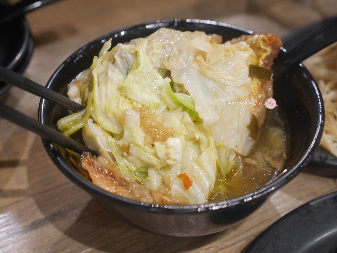 娥嬤炖鰻(原昌吉紅燒鰻)|台北在地60年老店,必點蒜味炸魚蛋、炒米粉、紅燒鰻招牌三寶 @Maruko(丸子)與美食有個約會 娥嬤炖鰻(原昌吉紅燒鰻)|台北在地60年老店,必點蒜味炸魚蛋、炒米粉、紅燒鰻招牌三寶 @Maruko(丸子)與美食有個約會