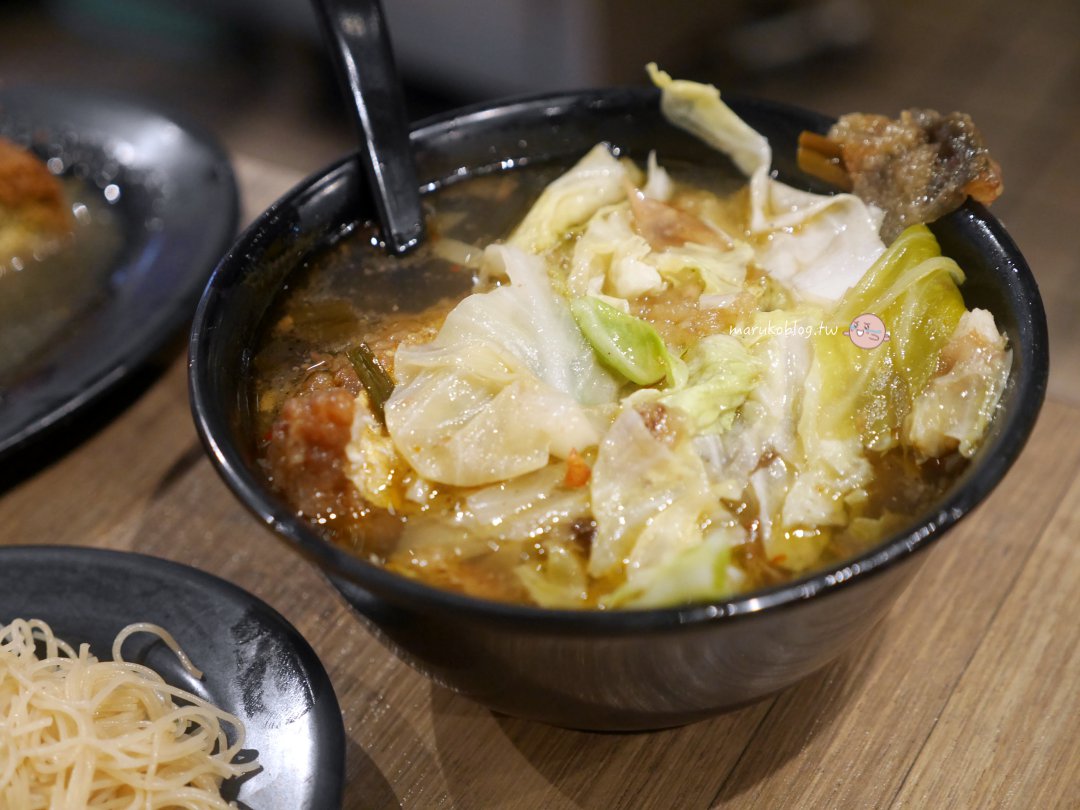 娥嬤炖鰻(原昌吉紅燒鰻)|台北在地60年老店,必點蒜味炸魚蛋、炒米粉、紅燒鰻招牌三寶 @Maruko(丸子)與美食有個約會 娥嬤炖鰻(原昌吉紅燒鰻)|台北在地60年老店,必點蒜味炸魚蛋、炒米粉、紅燒鰻招牌三寶 @Maruko(丸子)與美食有個約會