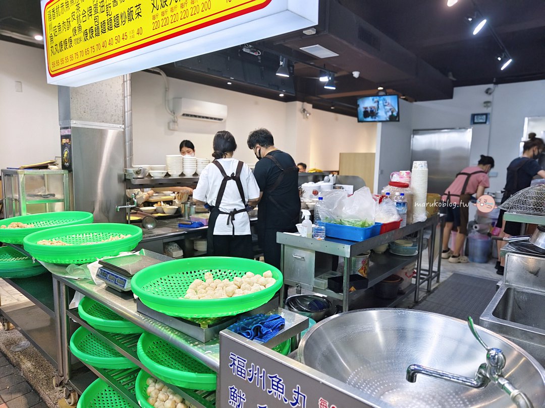 台北捷運西門站「永富魚丸店」一碗羹湯飄香40年，一次五種滿足的古早味小吃 @Maruko(丸子)與美食有個約會