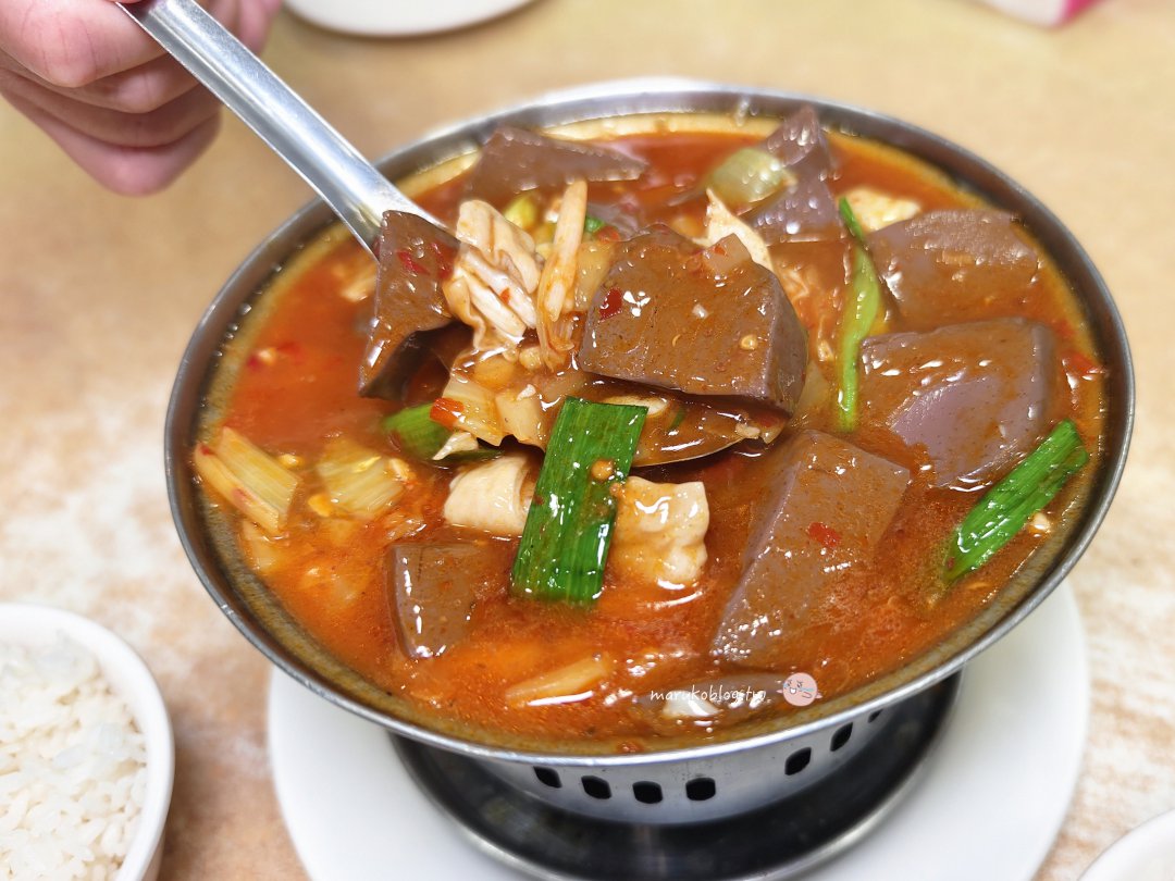 台北「真川味川菜館」50年老字號西門町平價川菜推薦,人氣餐廳菜單一次看 @Maruko(丸子)與美食有個約會 台北「真川味川菜館」50年老字號西門町平價川菜推薦,人氣餐廳菜單一次看 @Maruko(丸子)與美食有個約會