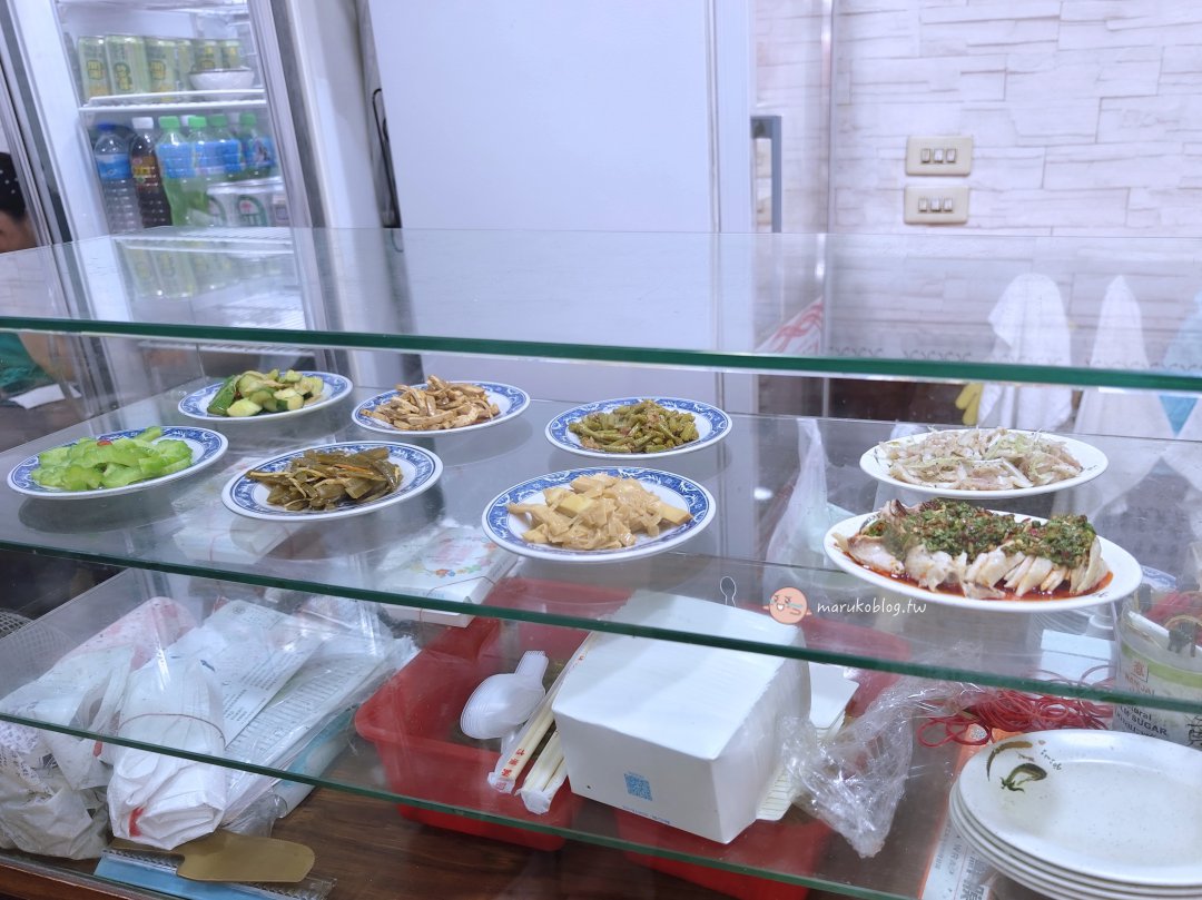 台北南京復興美食｜金玉滿堂芋餃抄手麵食：上班族最愛的紅油炒手、芋角與香辣麵點推薦 @Maruko(丸子)與美食有個約會