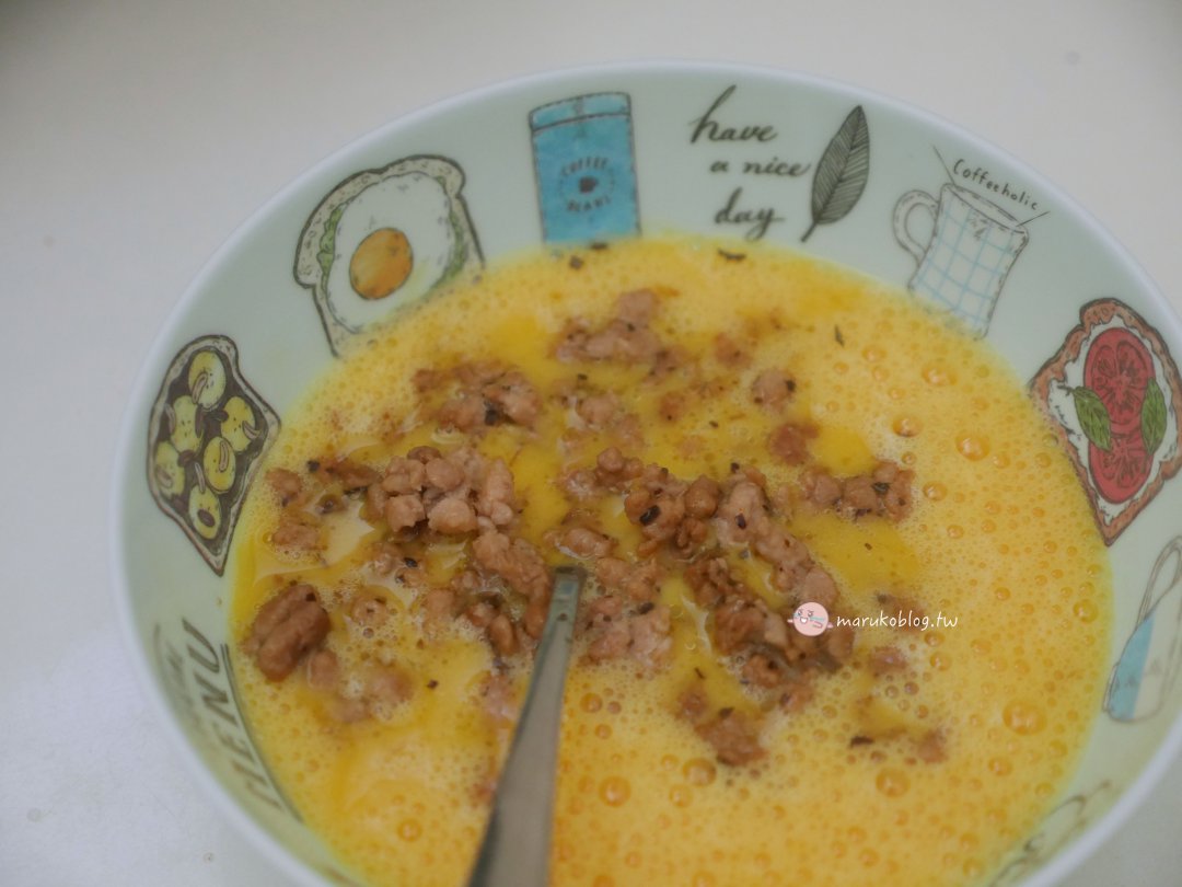 【泰式香料豬肉烘蛋】平底鍋快速料理｜酥香下飯食譜教學 @Maruko(丸子)與美食有個約會